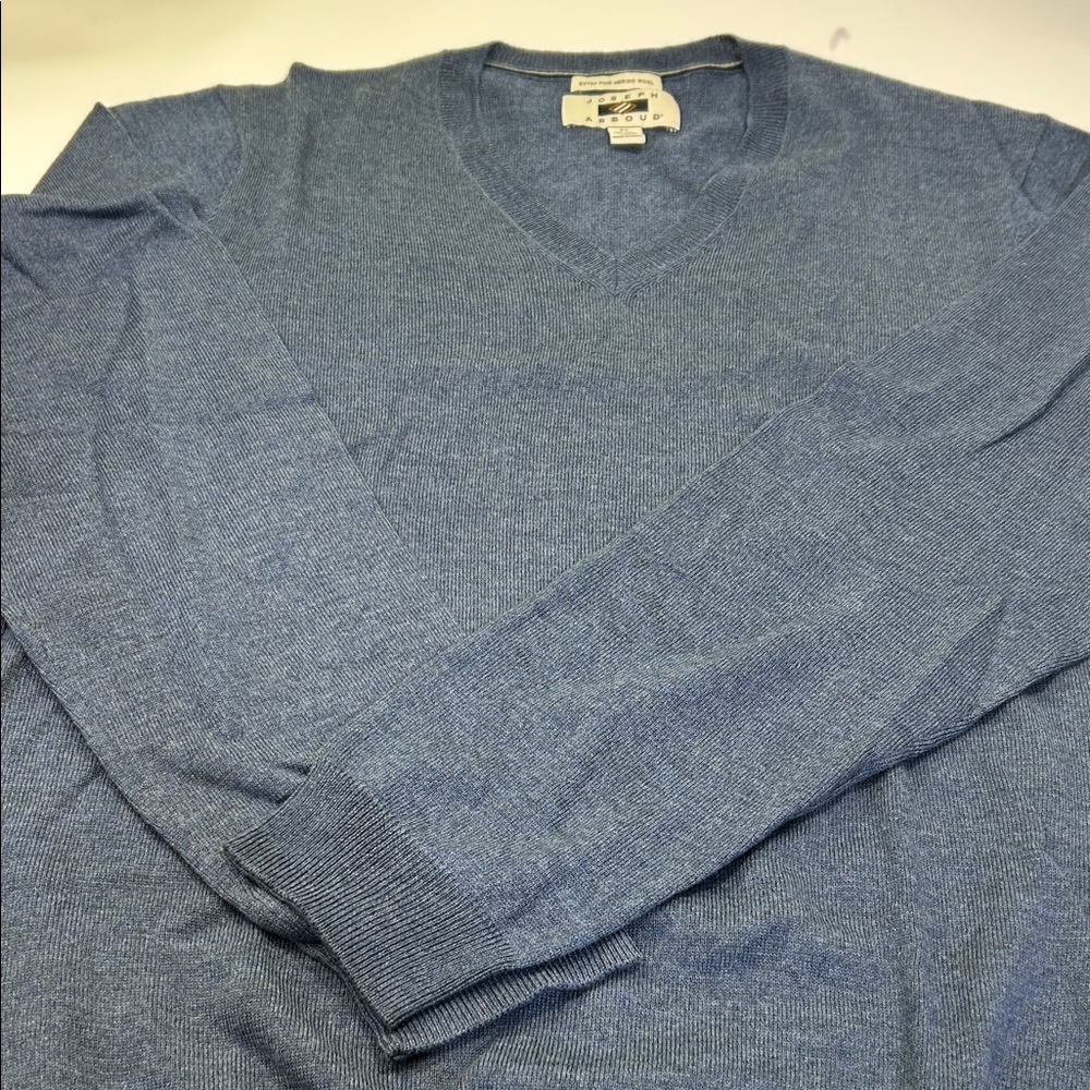 Joseph Abboud Heather Blue V-Neck Sweater - Picture 2 of 16